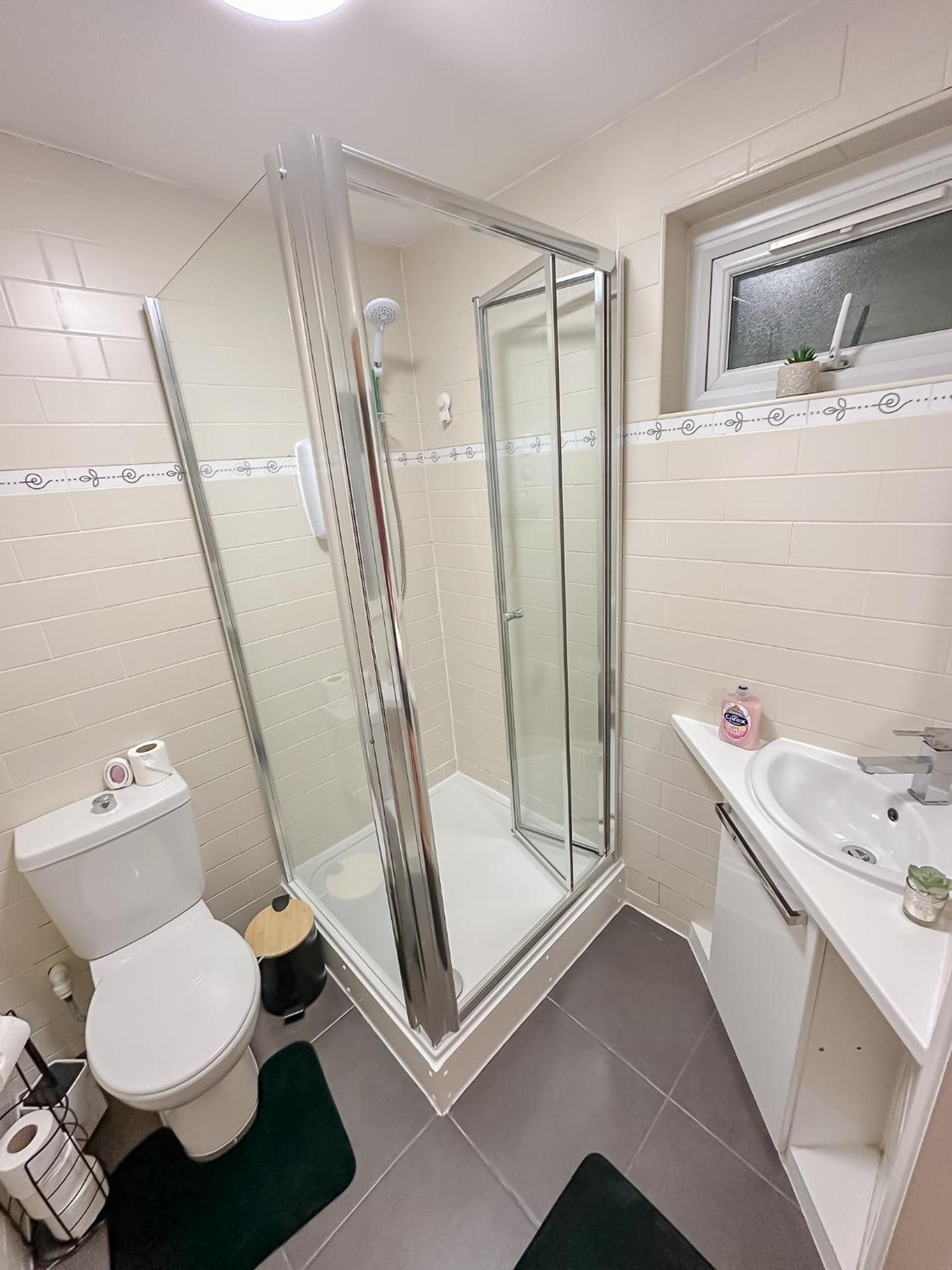 Stunning Studio Garden House - Free Wifi & Parking Hendon Eksteriør bilde